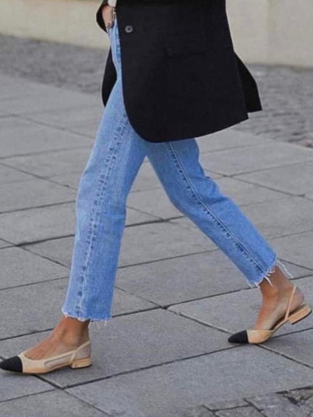 Chanel Classic Slingback Flats Beige & Black Grosgrain Toe Shoes - Picture 3 of 11